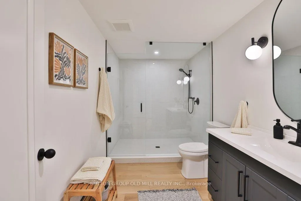 Photo 26 of 5 Elderidge Avenue, Etobicoke, Stonegate-Queensway — HOMEH