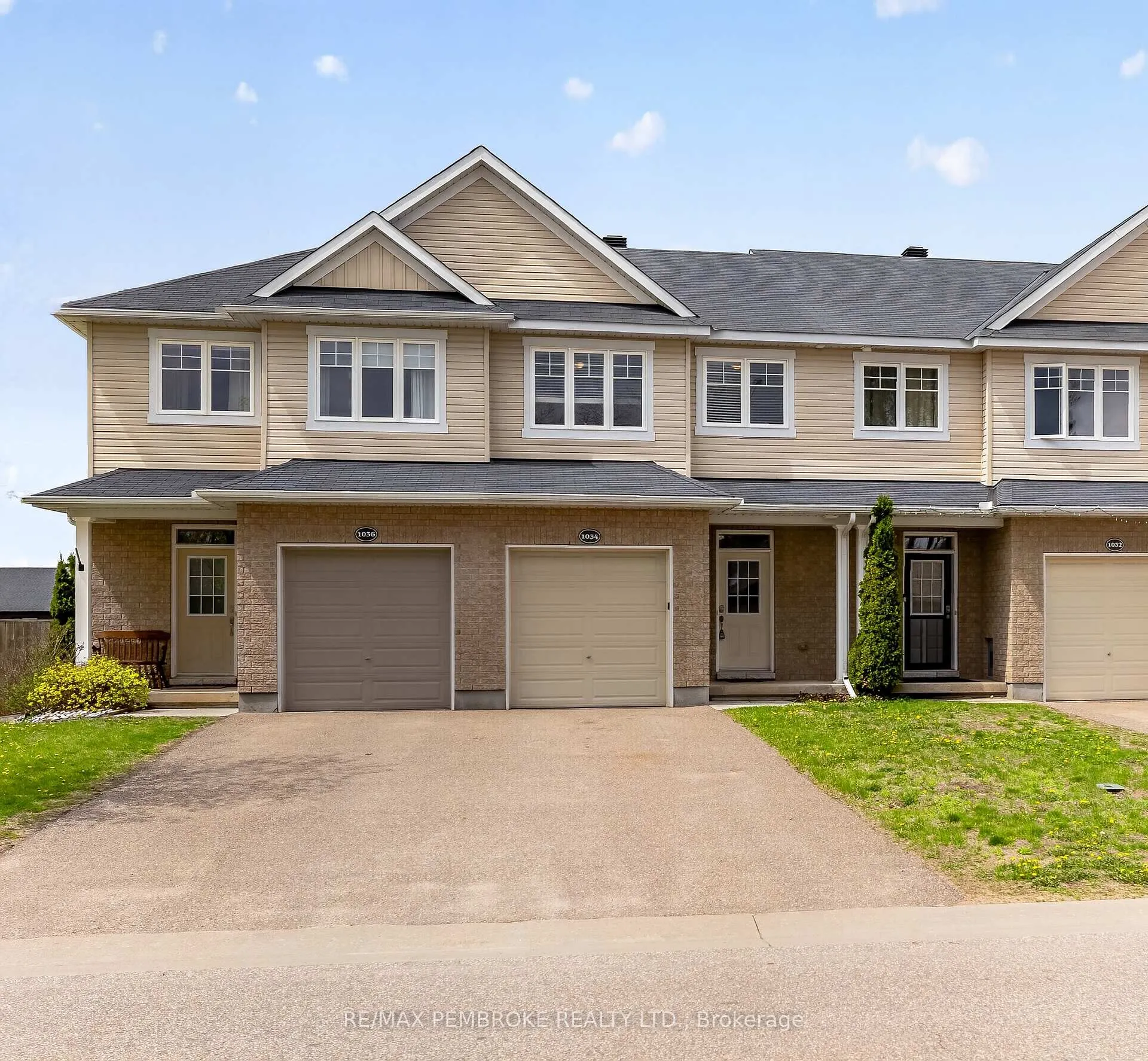 Photo 1 of 1034 Butler Boulevard, Petawawa — HOMEH