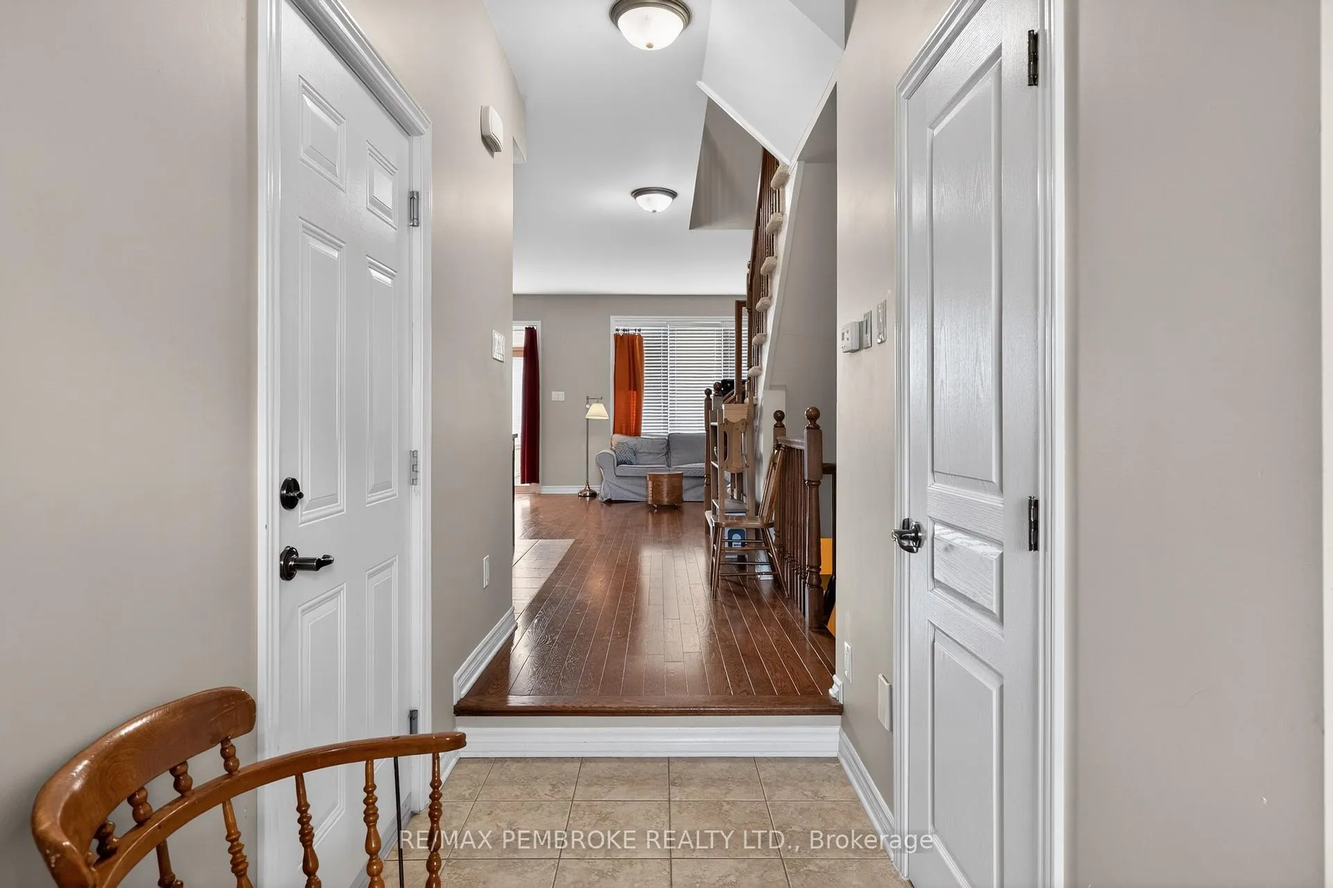 Photo 14 of 1034 Butler Boulevard, Petawawa — HOMEH
