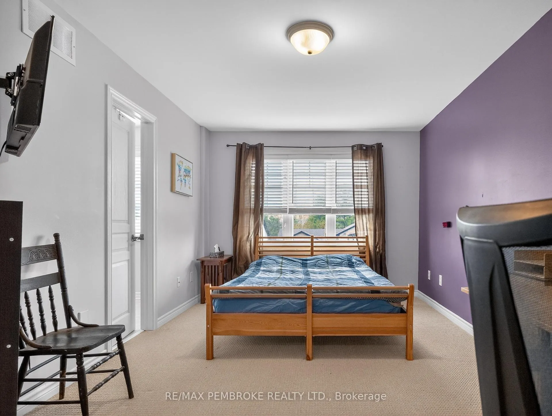 Photo 22 of 1034 Butler Boulevard, Petawawa — HOMEH