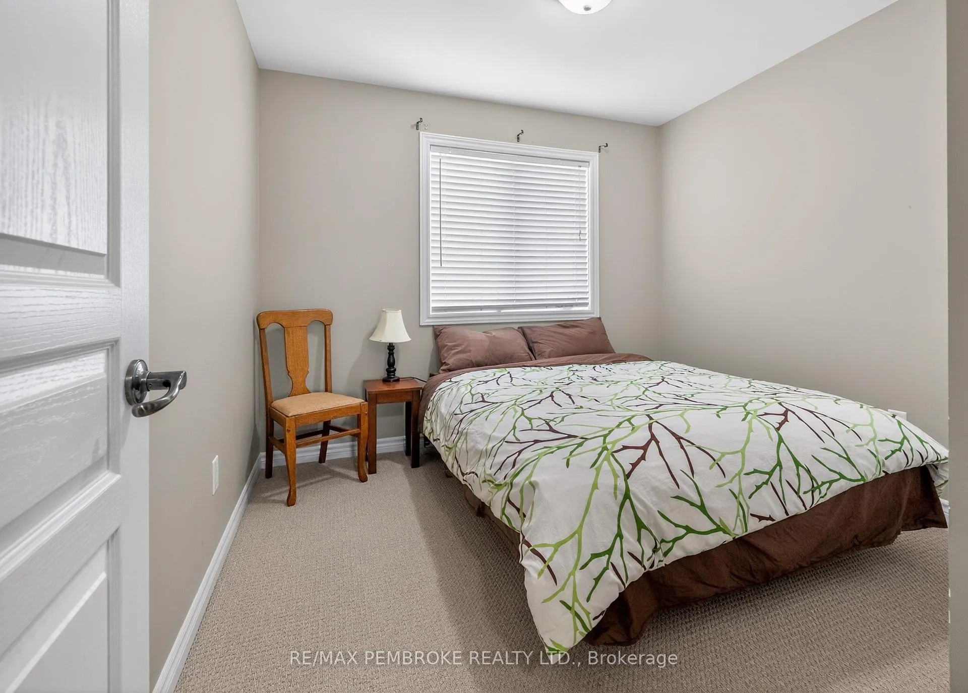 Photo 28 of 1034 Butler Boulevard, Petawawa — HOMEH
