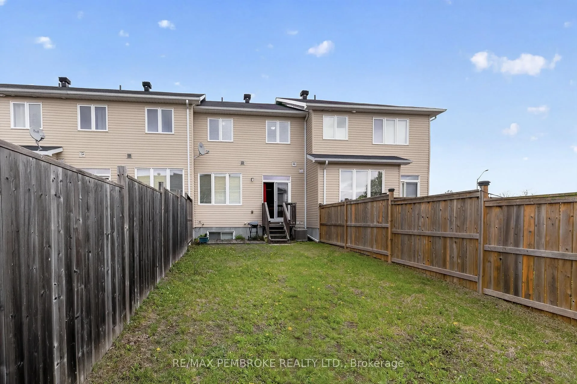 Photo 38 of 1034 Butler Boulevard, Petawawa — HOMEH