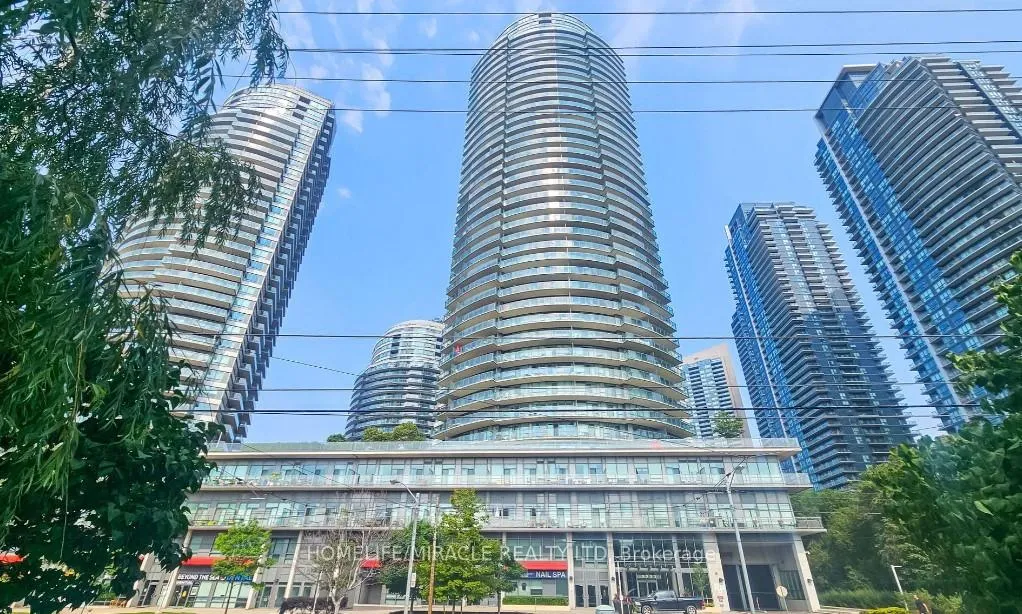Front of Unit 1503, 2230 Lake Shore Boulevard W