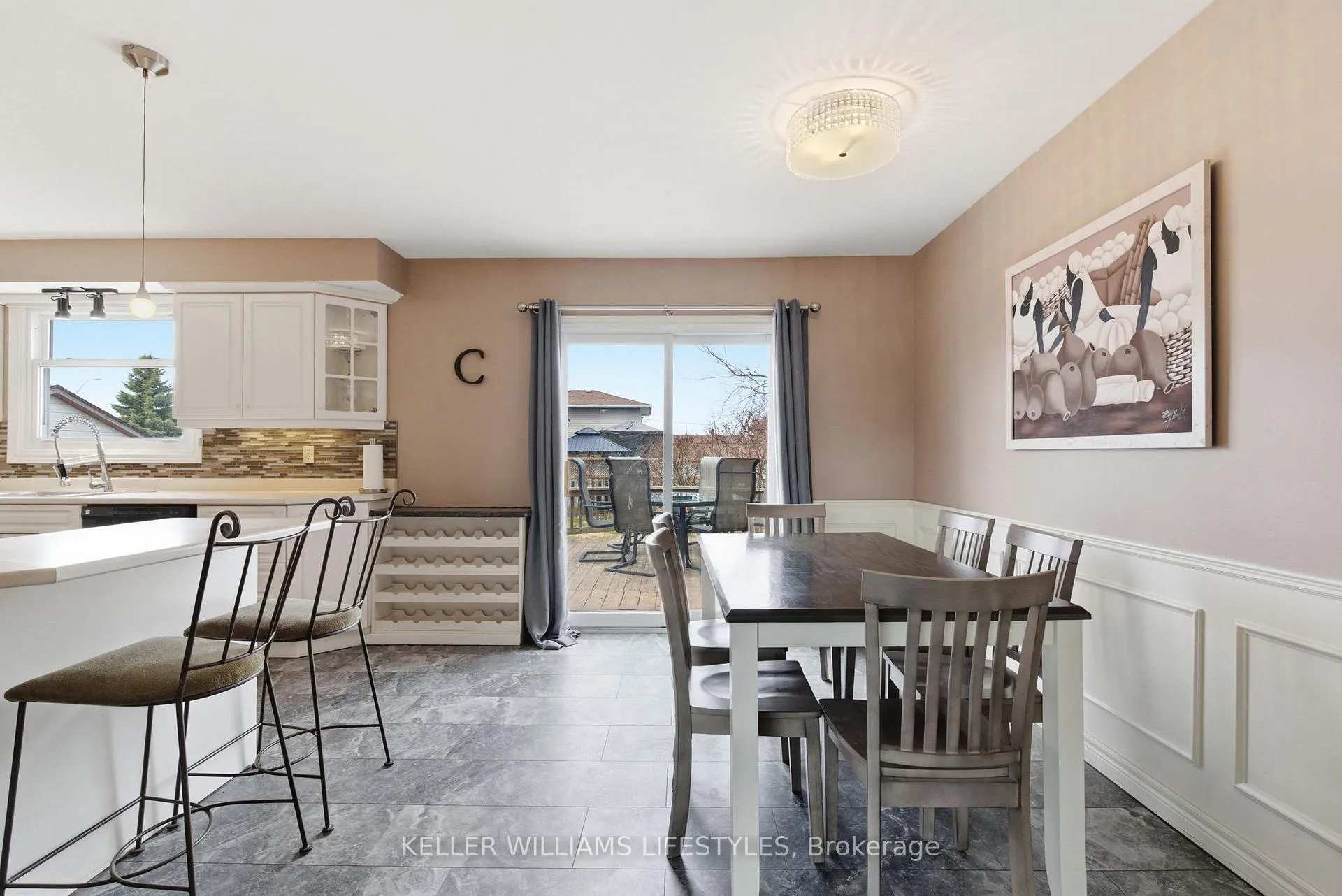 Photo 8 of 41 Dyer Street, St. Thomas — HOMEH