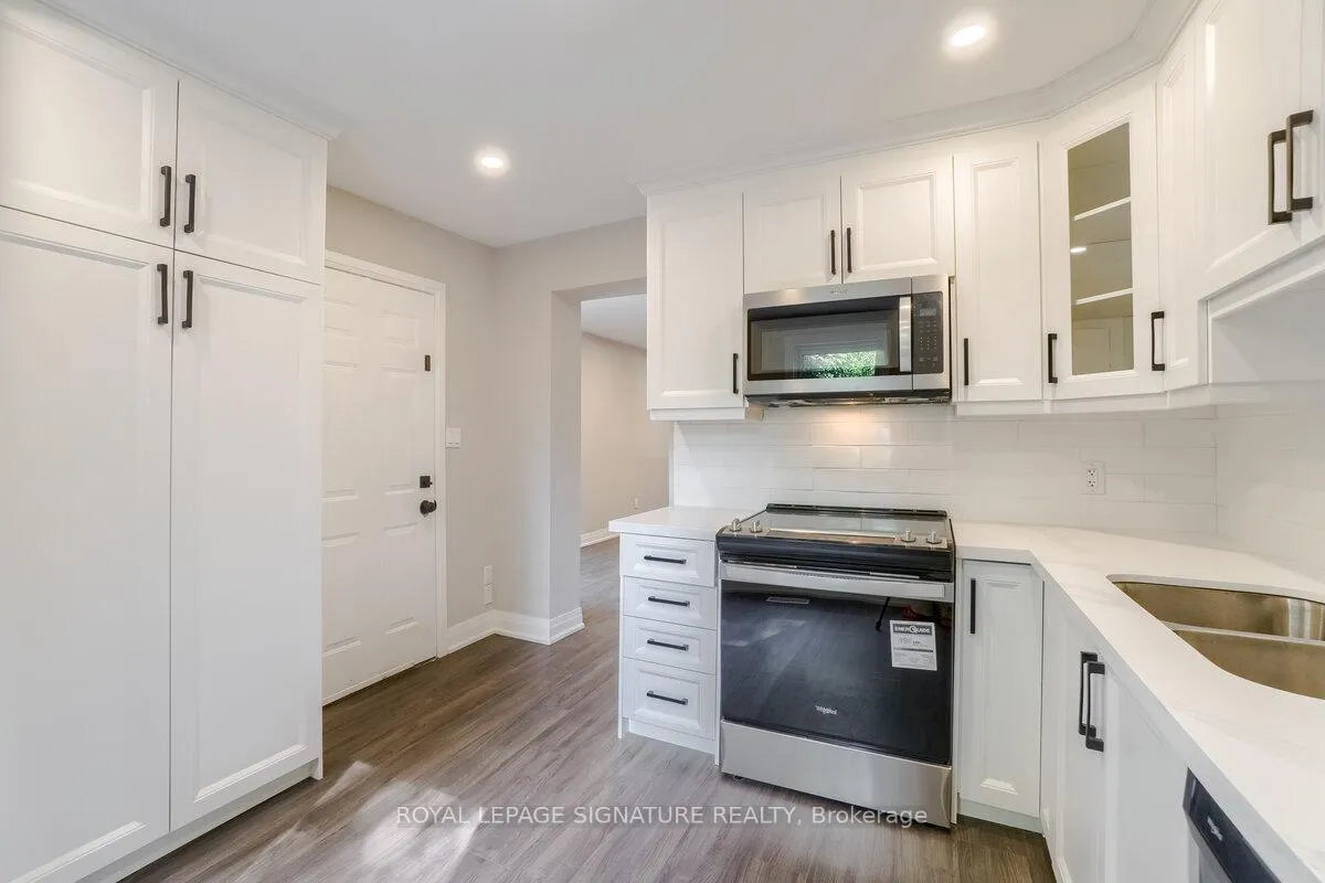 Photo 11 of 133 Lottridge Street, Hamilton, Stipley — HOMEH