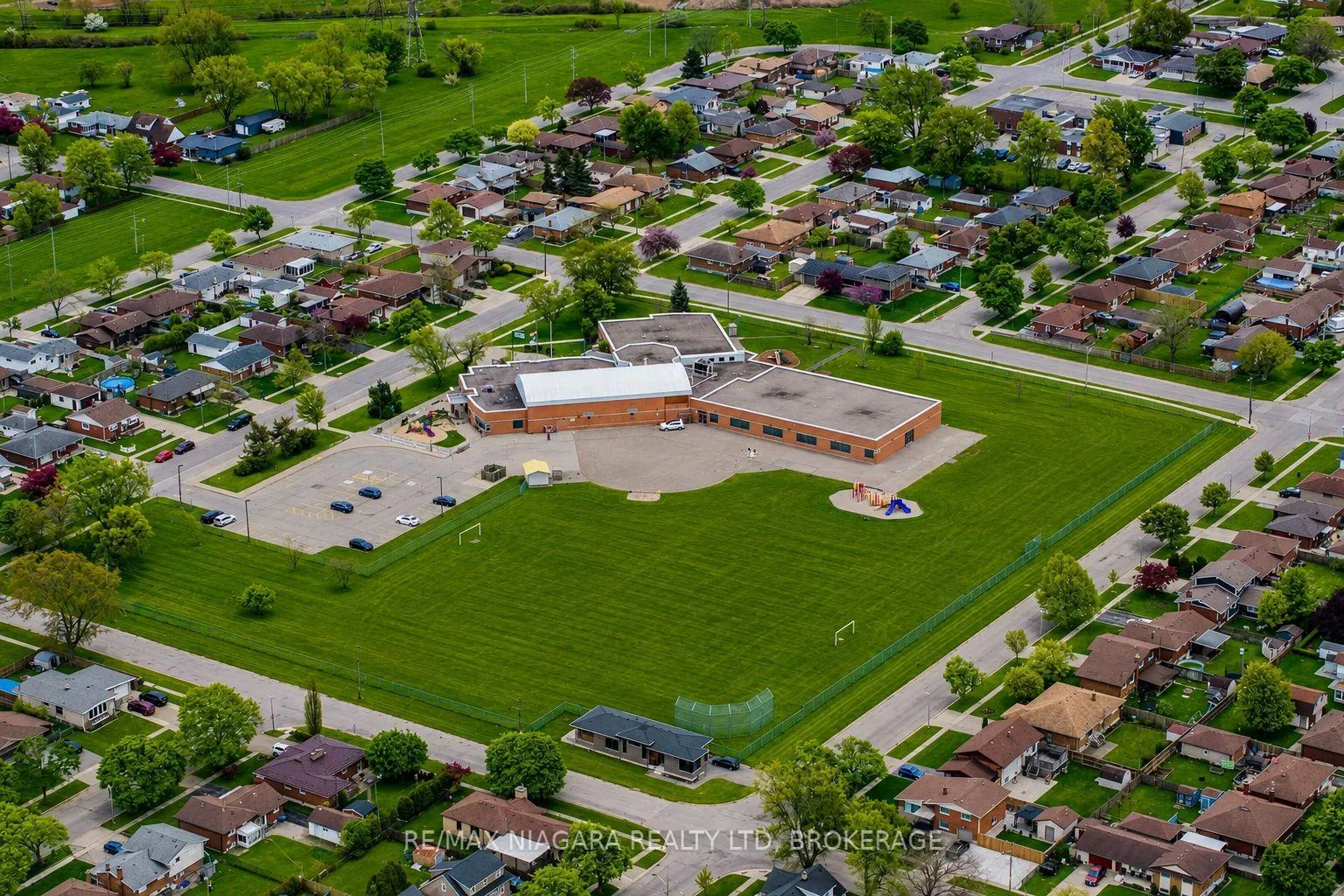 Photo 37 of Unit 710 C, 155 Hagar Street, Welland, Lincoln/Crowland — HOMEH
