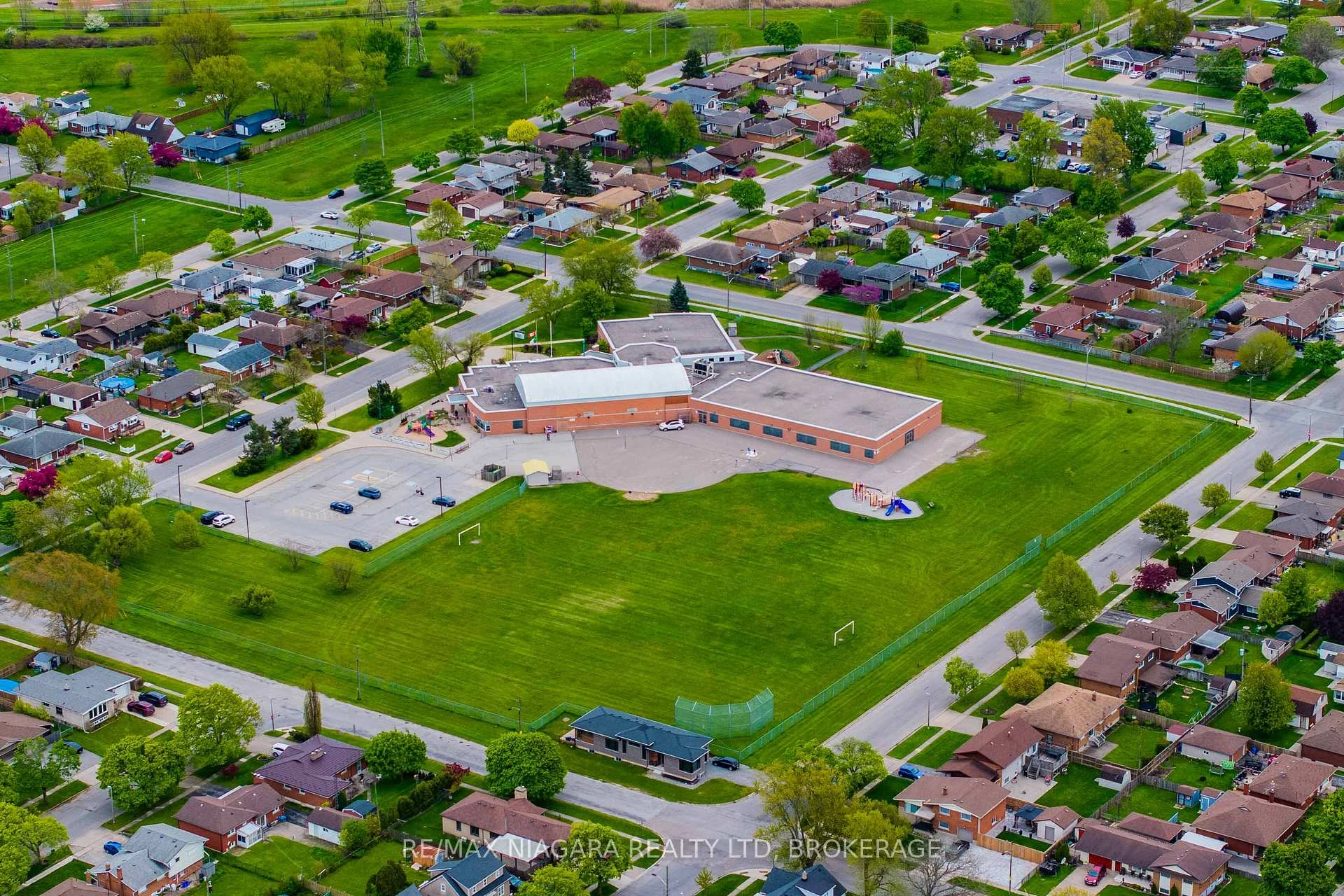 Photo 40 of Unit 710 C, 155 Hagar Street, Welland, Lincoln/Crowland — HOMEH