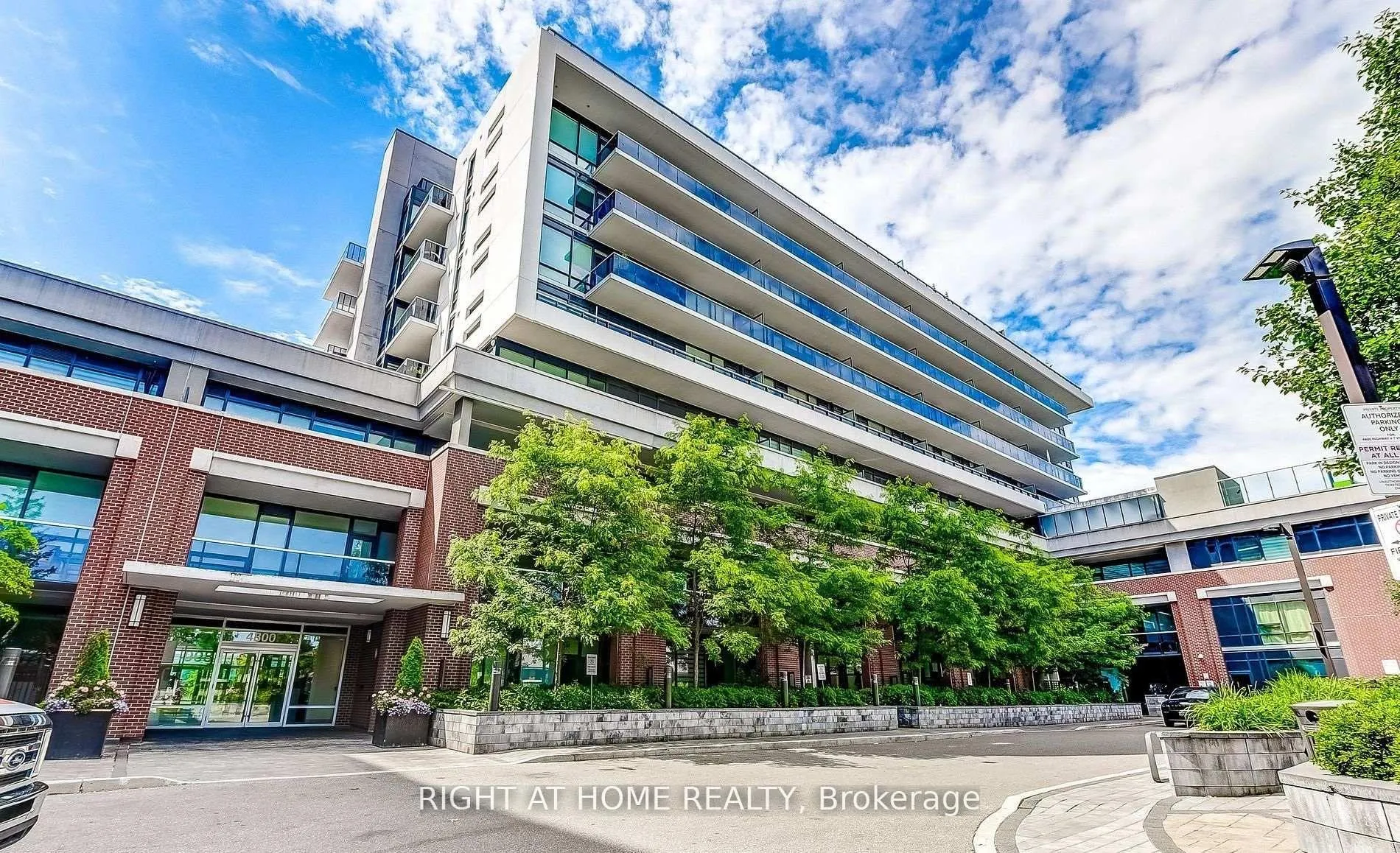 Photo 1 of Unit 103, 4800 Highway 7, Vaughan, East Woodbridge — HOMEH