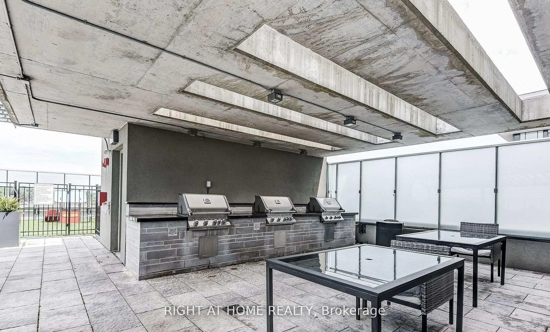 Photo 21 of Unit 103, 4800 Highway 7, Vaughan, East Woodbridge — HOMEH