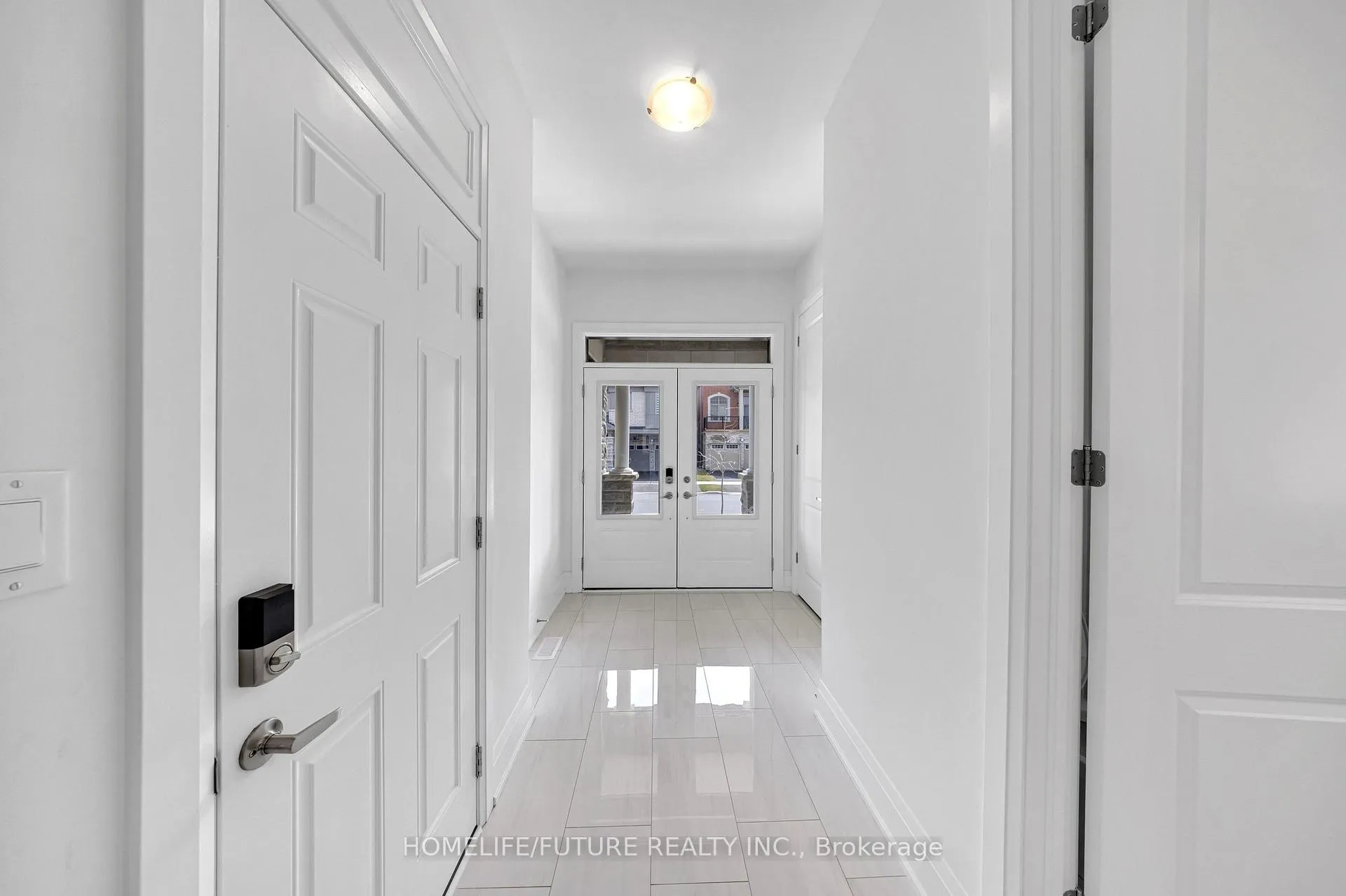 Photo 7 of 1416 Swallowtail Lane, Pickering, Rural Pickering — HOMEH
