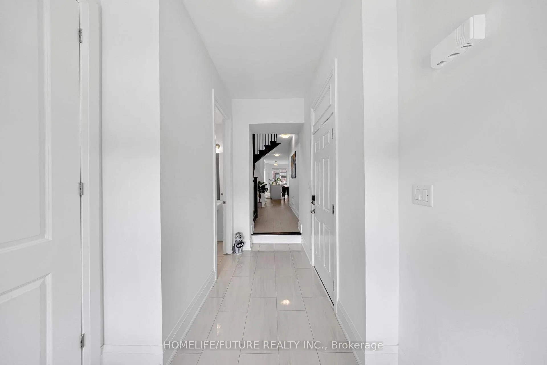Photo 9 of 1416 Swallowtail Lane, Pickering, Rural Pickering — HOMEH