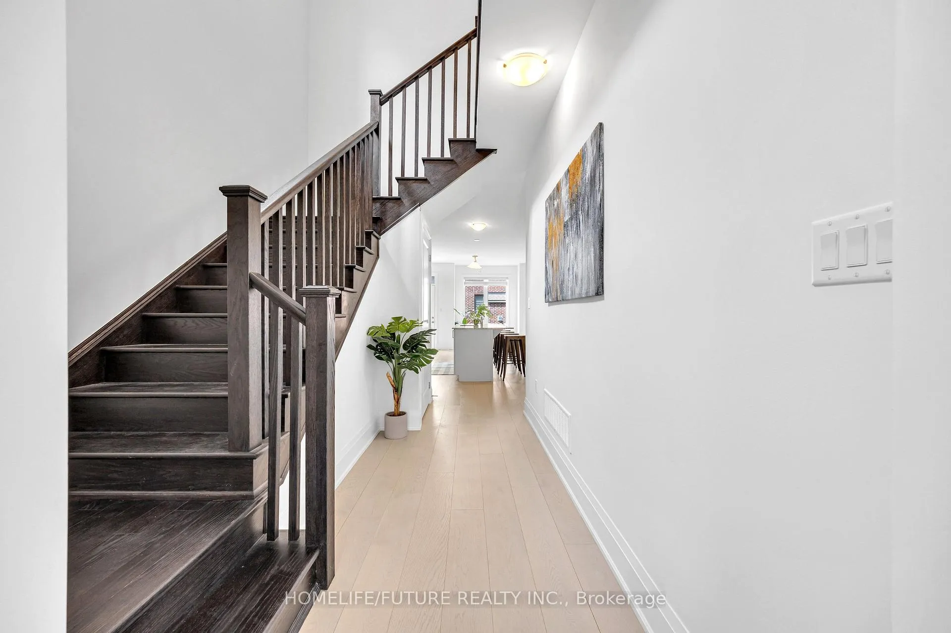 Photo 10 of 1416 Swallowtail Lane, Pickering, Rural Pickering — HOMEH