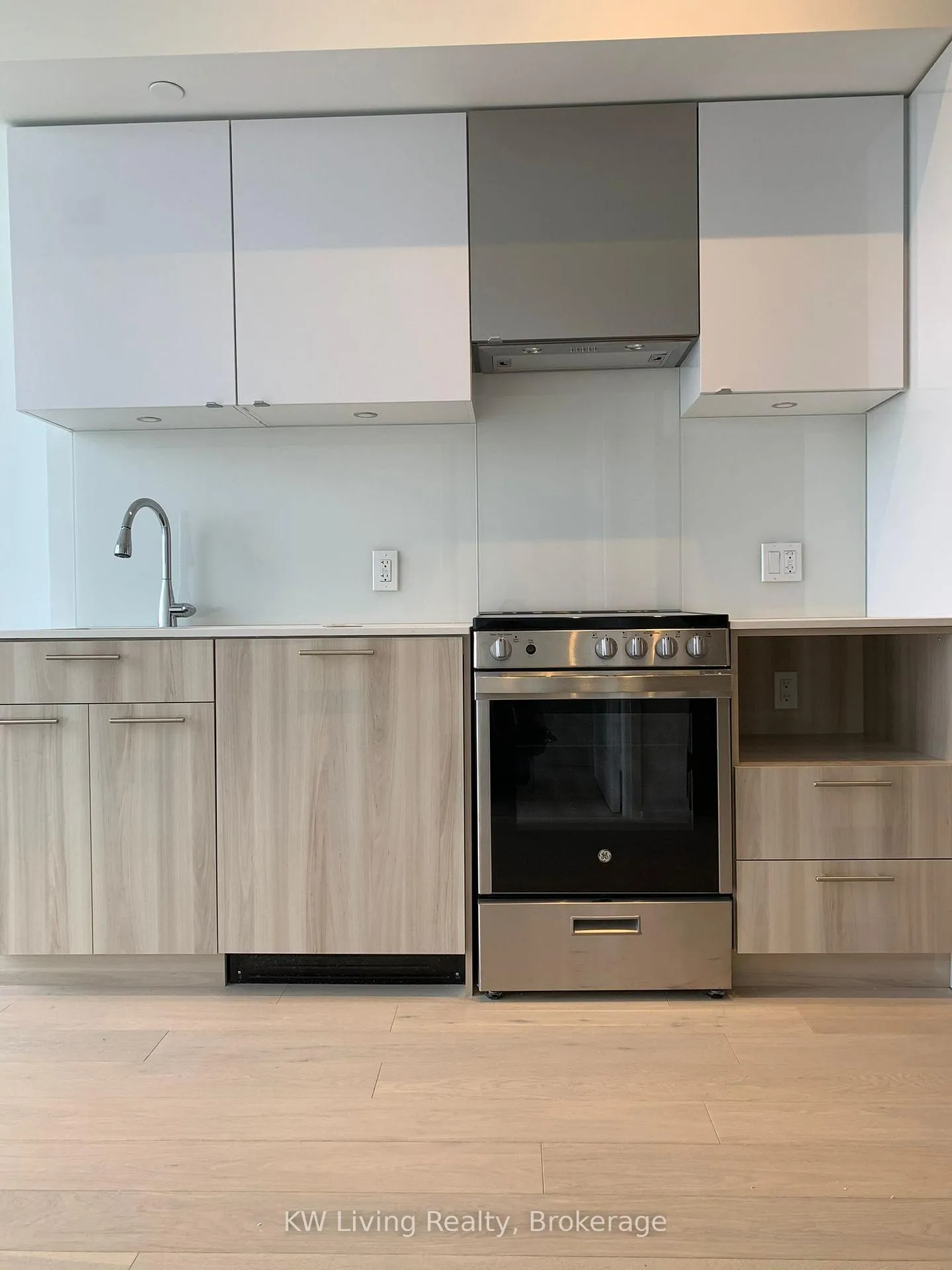 Photo 7 of Unit Lph12, 251 Jarvis Street, Toronto, Church-Yonge Corridor — HOMEH