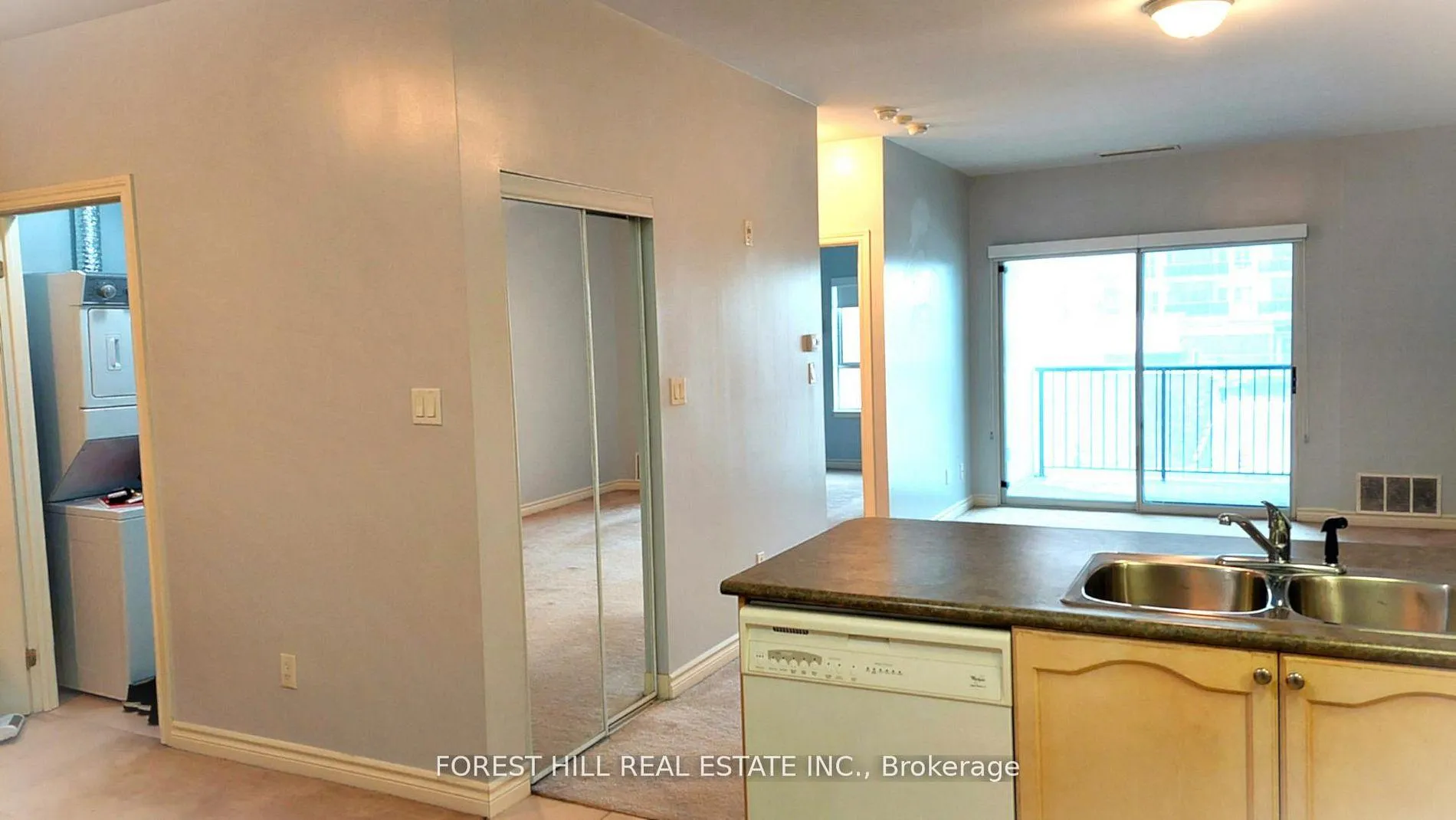 Photo 12 of Unit 210, 33 Wallace Street, Vaughan, West Woodbridge — HOMEH