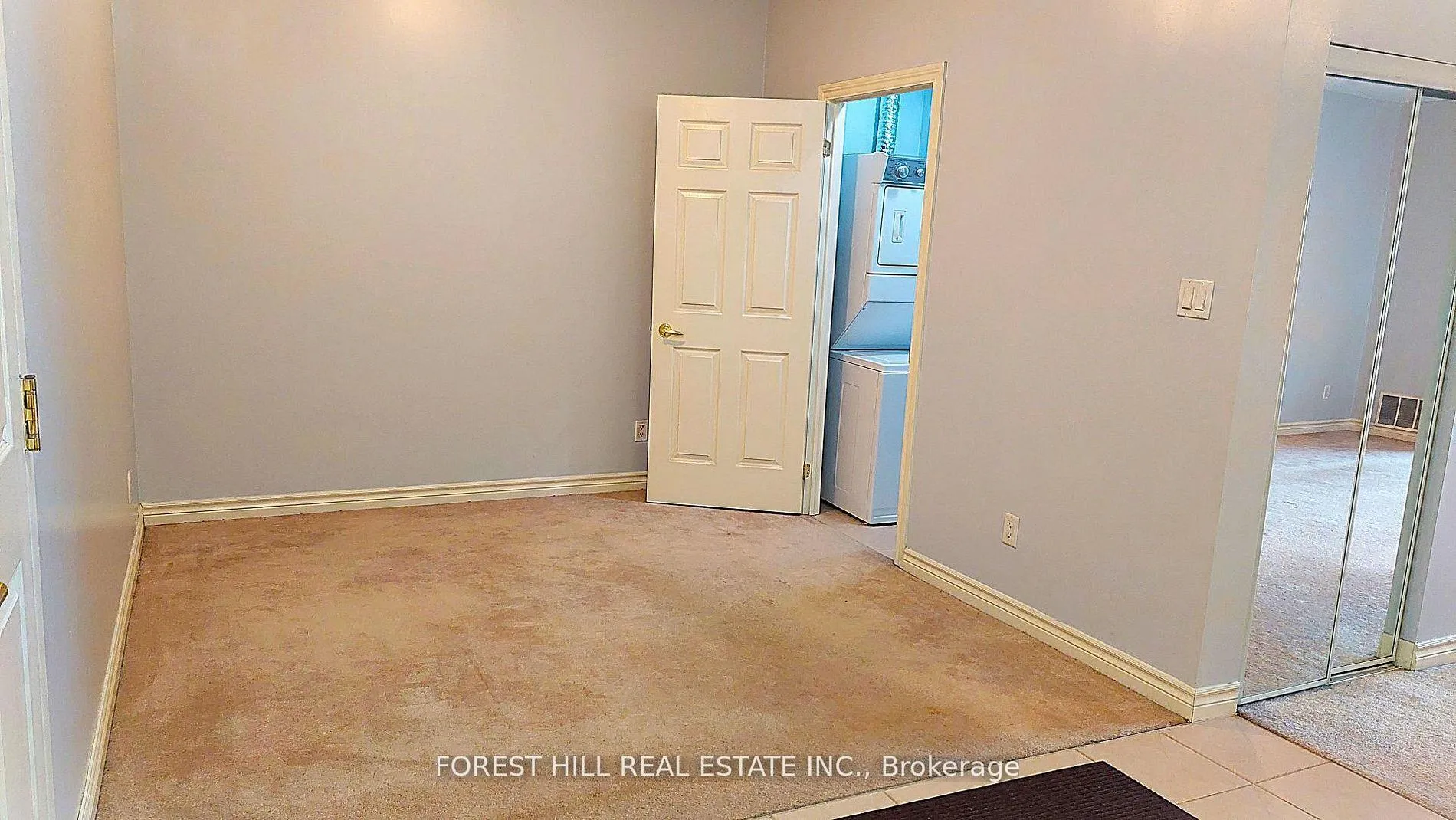 Photo 16 of Unit 210, 33 Wallace Street, Vaughan, West Woodbridge — HOMEH