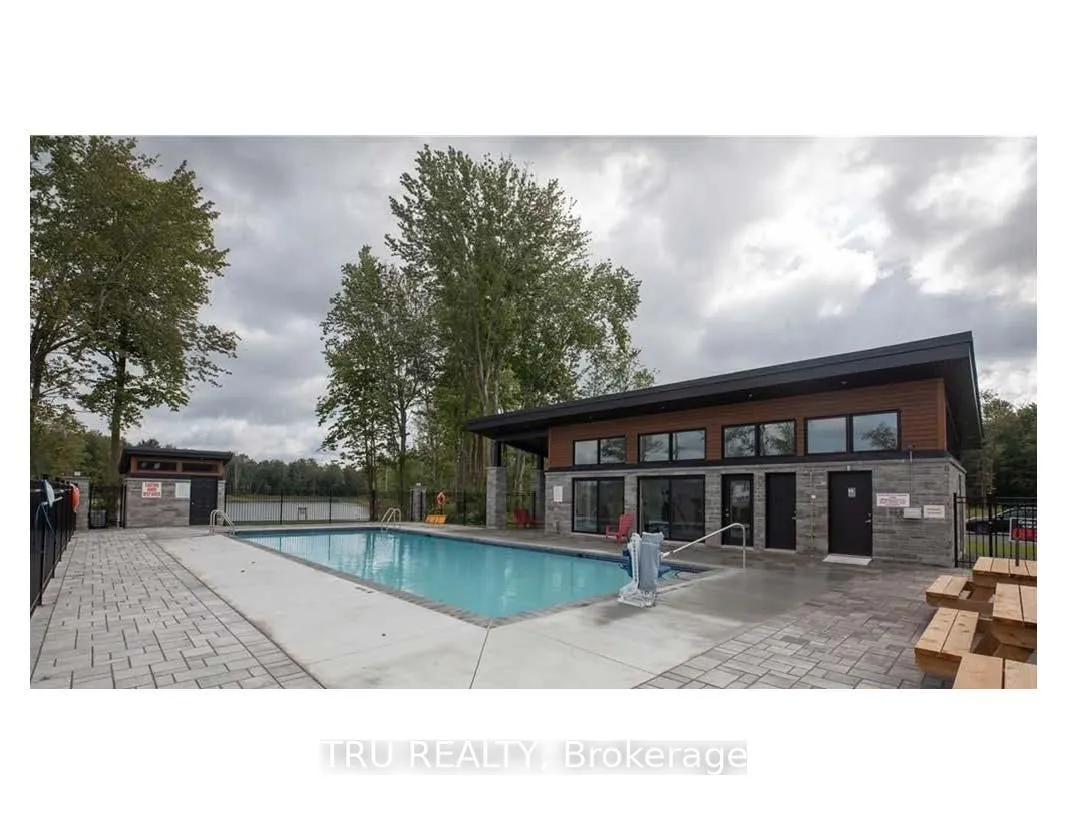 Photo 5 of 333 Shoreway Drive, Ottawa, Greely — HOMEH