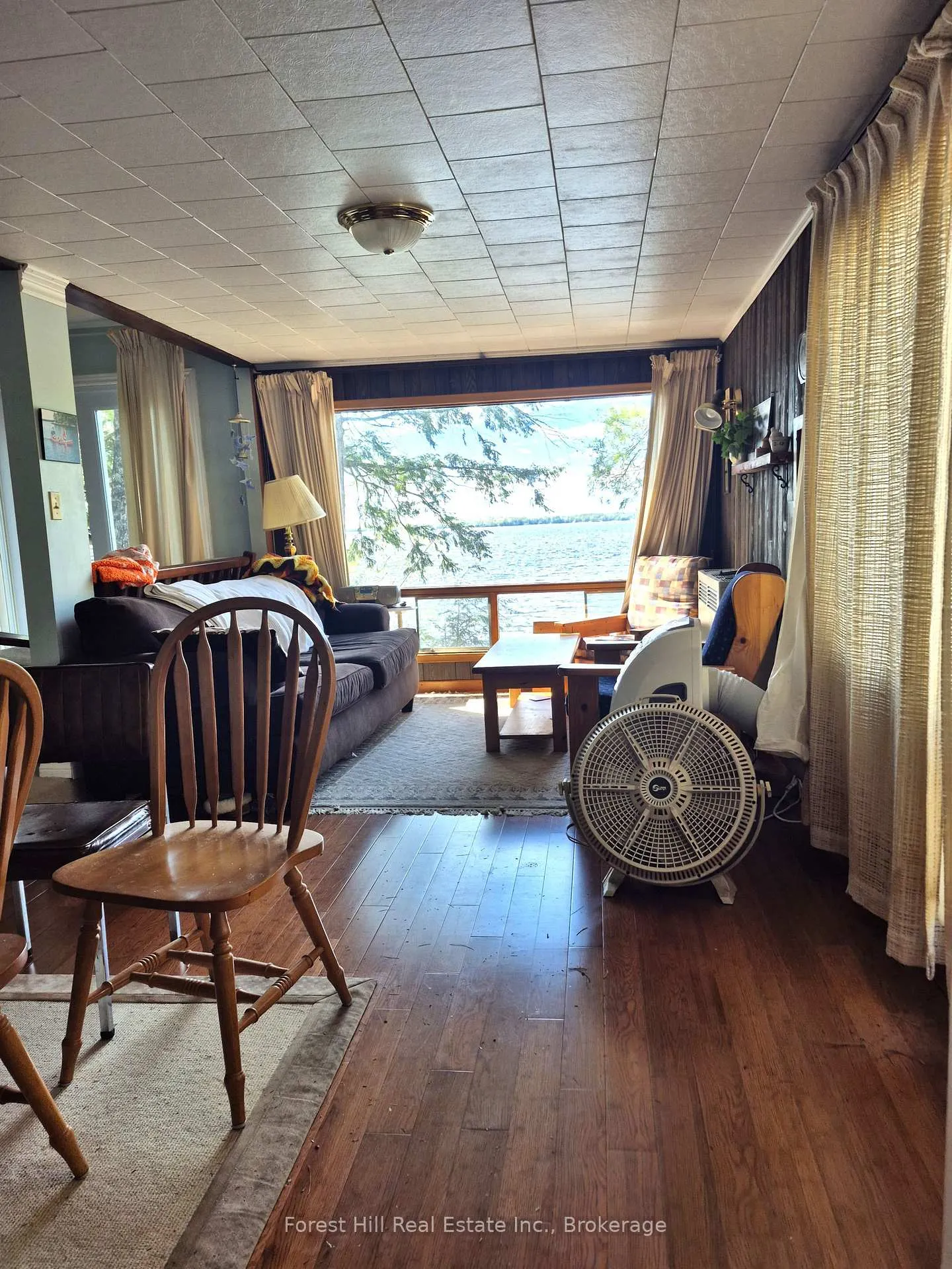 Photo 4 of 1024 Ennis Bay Road S, Bracebridge, Muskoka (N) — HOMEH
