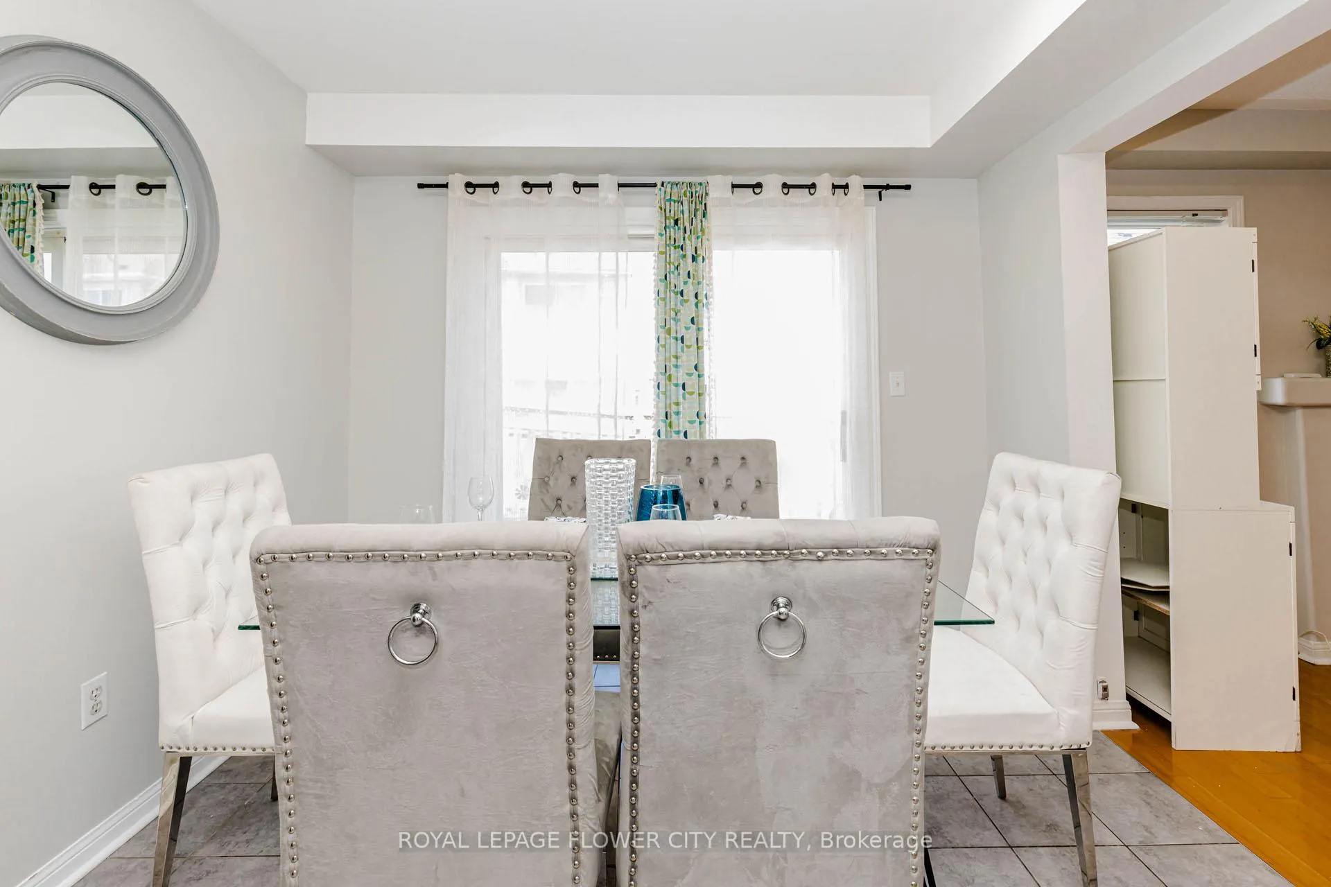 Photo 16 of 10 Vista Green Crescent, Brampton, Fletcher's Meadow — HOMEH