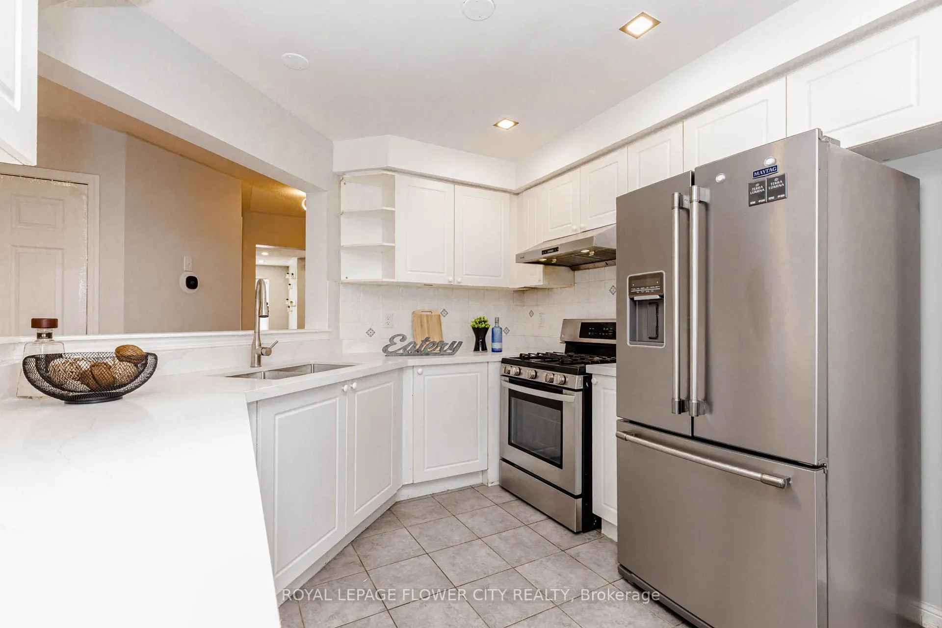 Photo 17 of 10 Vista Green Crescent, Brampton, Fletcher's Meadow — HOMEH