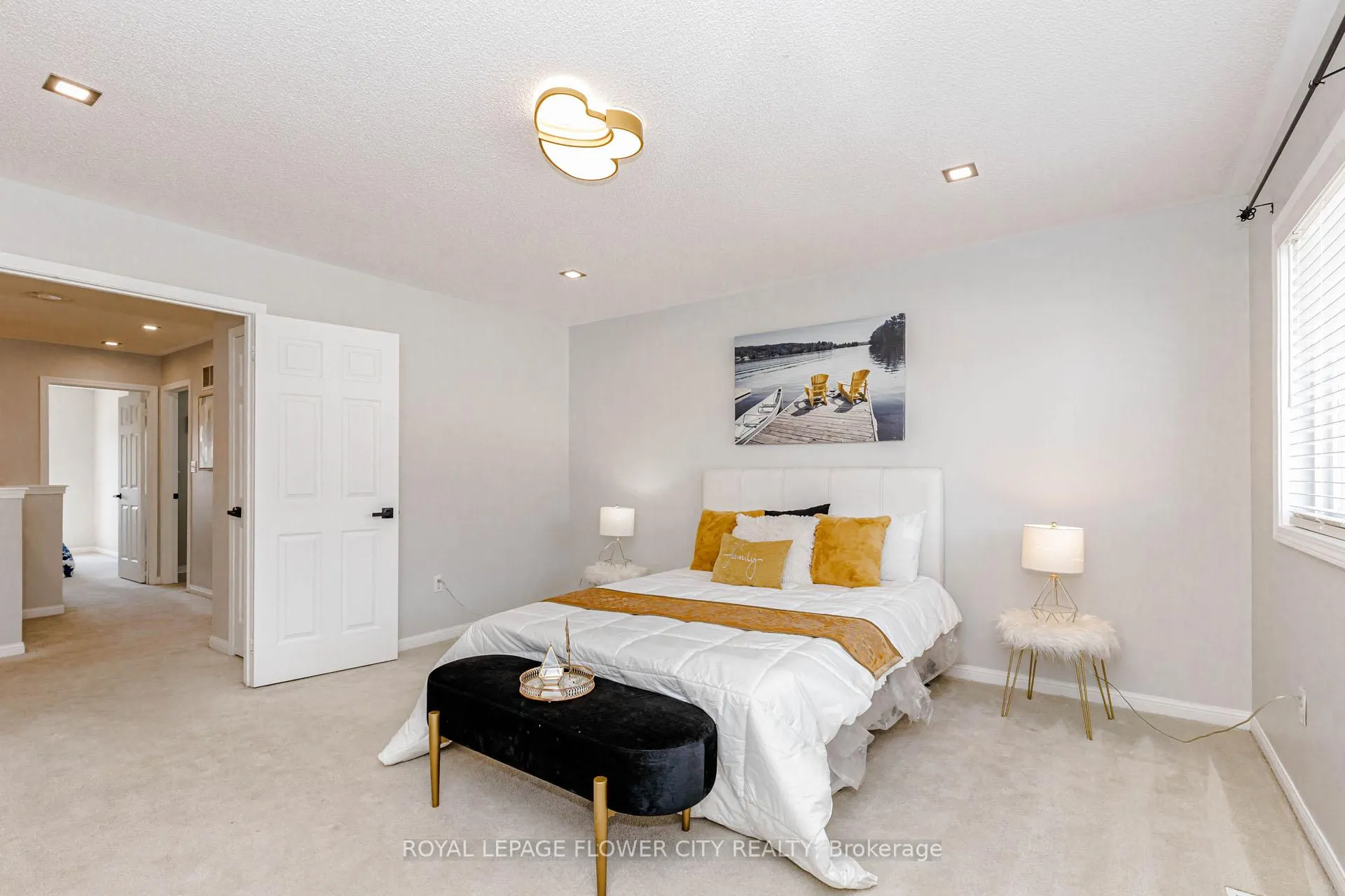 Photo 26 of 10 Vista Green Crescent, Brampton, Fletcher's Meadow — HOMEH