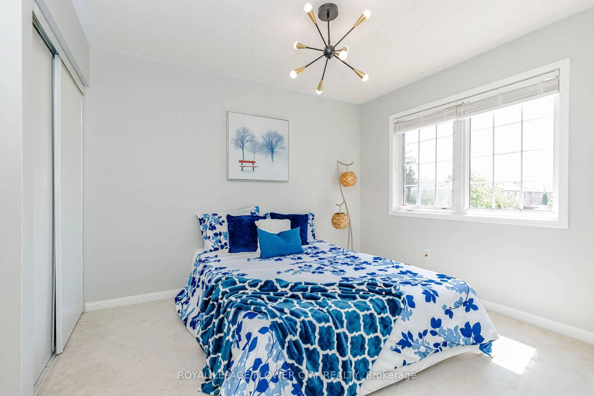 Photo 35 of 10 Vista Green Crescent, Brampton, Fletcher's Meadow — HOMEH