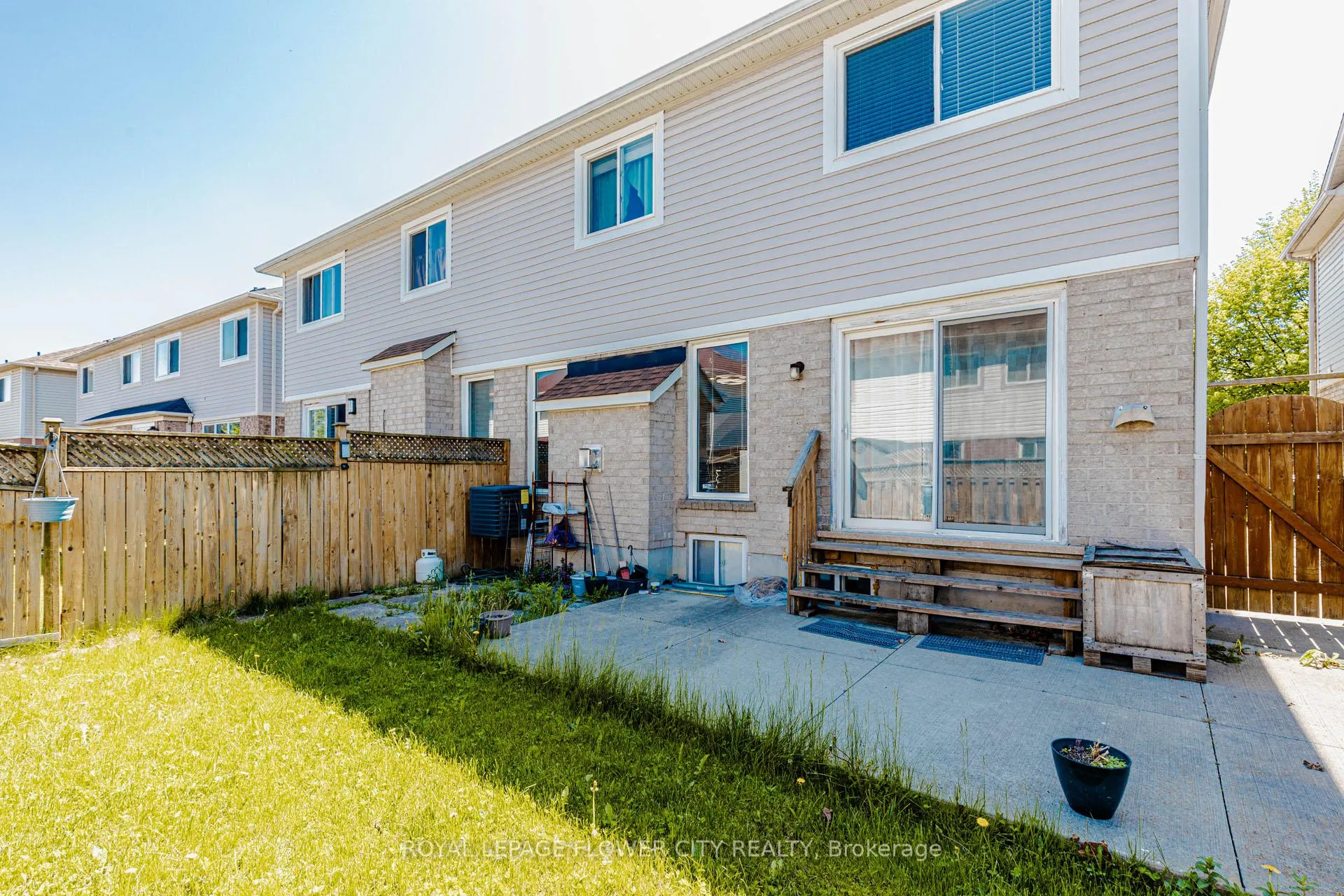 Photo 50 of 10 Vista Green Crescent, Brampton, Fletcher's Meadow — HOMEH