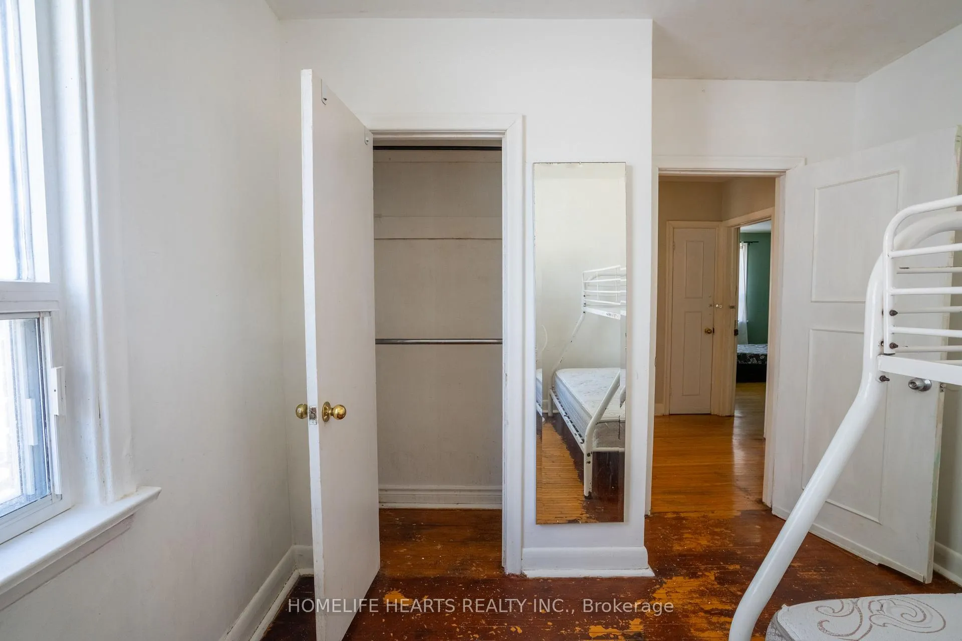 Photo 26 of 14 Mackinac Crescent, Scarborough, Bendale — HOMEH