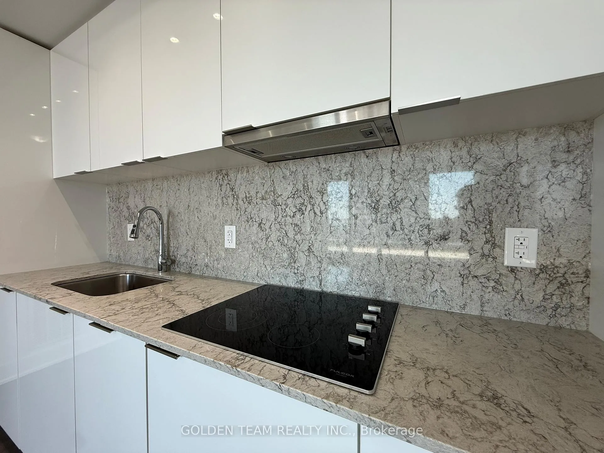 Photo 10 of Unit 3209, 955 Bay Street, Toronto, Bay Street Corridor — HOMEH