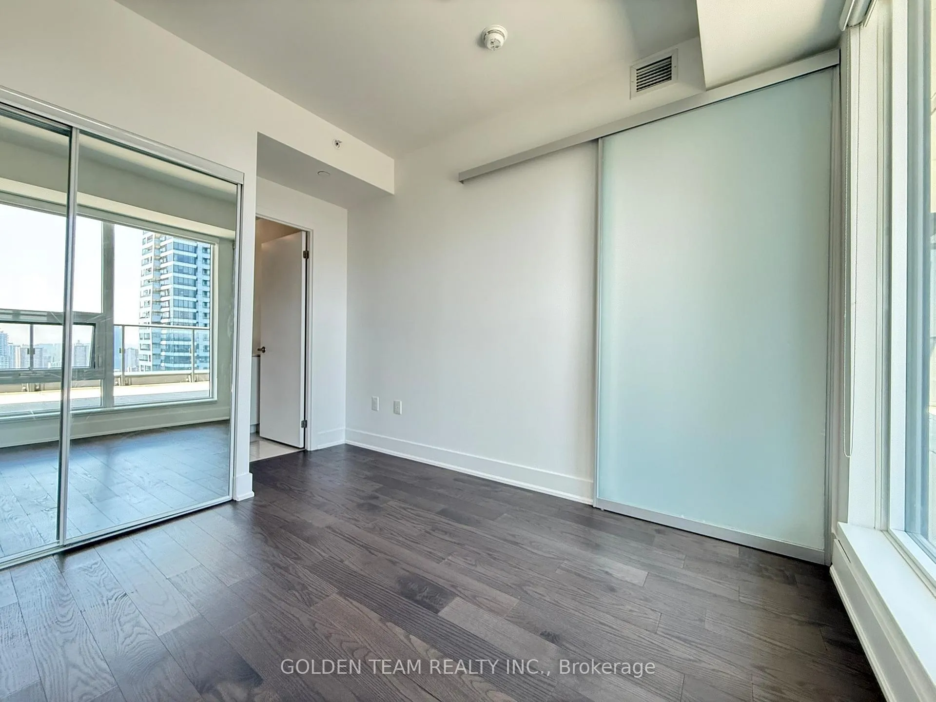 Photo 36 of Unit 3209, 955 Bay Street, Toronto, Bay Street Corridor — HOMEH