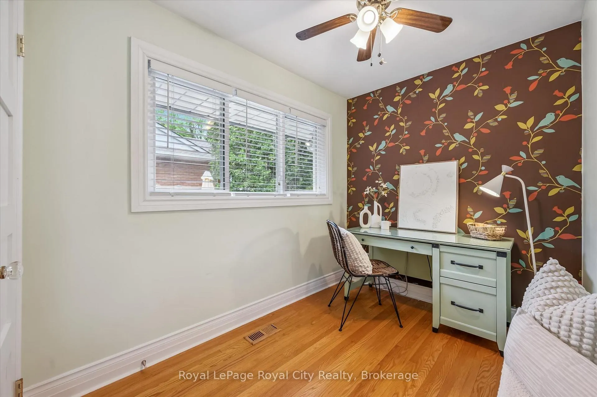 Photo 16 of 136 Emma Street, Guelph, General Hospital — HOMEH