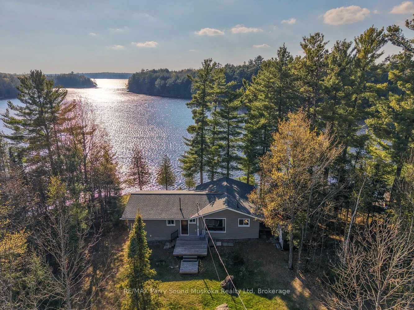 Photo 1 of 37 Smithpine Crescent, McKellar — HOMEH
