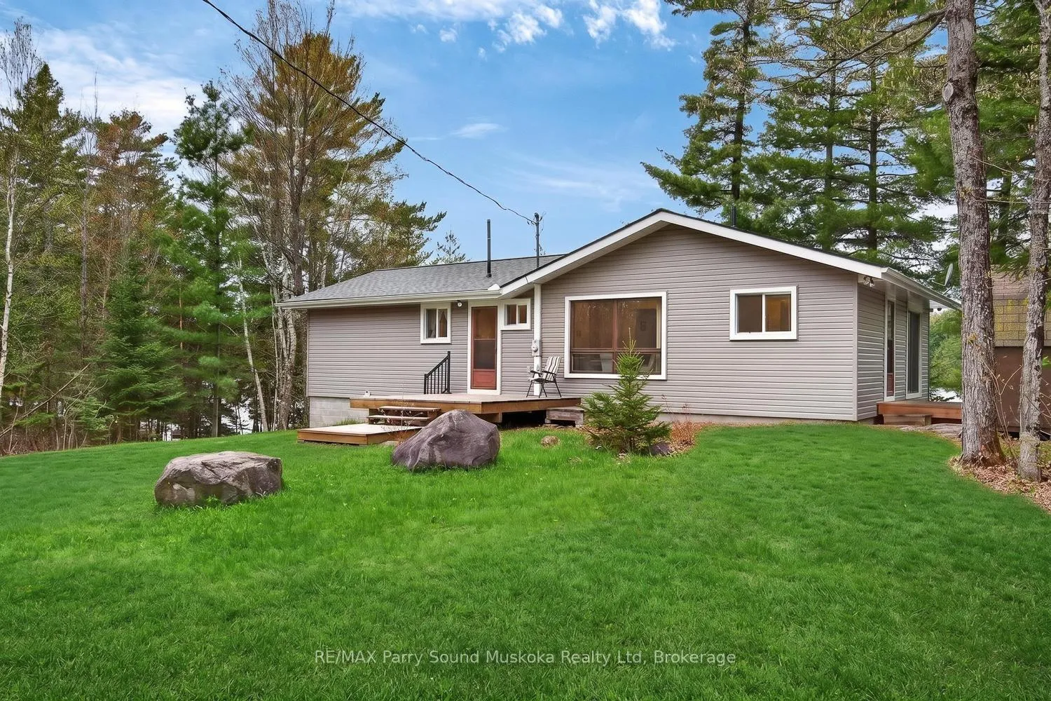 Photo 9 of 37 Smithpine Crescent, McKellar — HOMEH