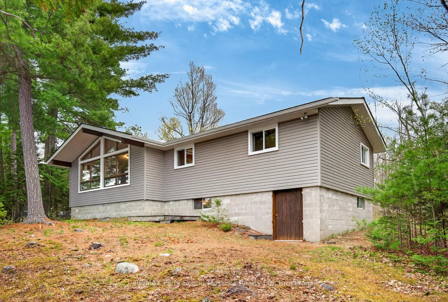 Photo 11 of 37 Smithpine Crescent, McKellar — HOMEH