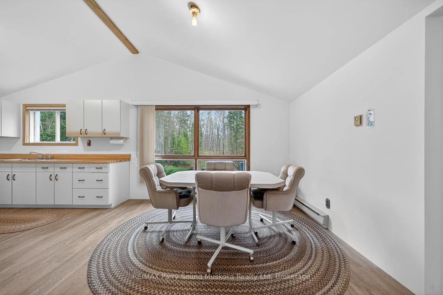 Photo 19 of 37 Smithpine Crescent, McKellar — HOMEH