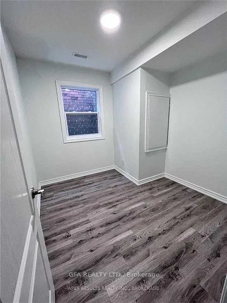 Photo 4 of Unit A, 299 Ottawa St Street, Hamilton, Crown Point — HOMEH