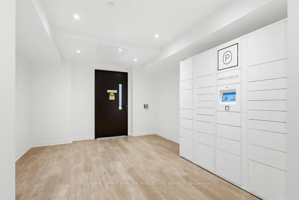 Photo 17 of Unit 126, 4878 Powers Common, Burlington, Alton — HOMEH