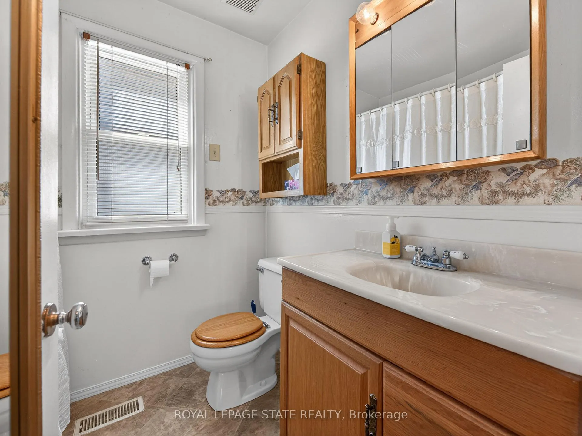 Photo 18 of 16 Brodick Street, Hamilton, Ainslie Wood — HOMEH