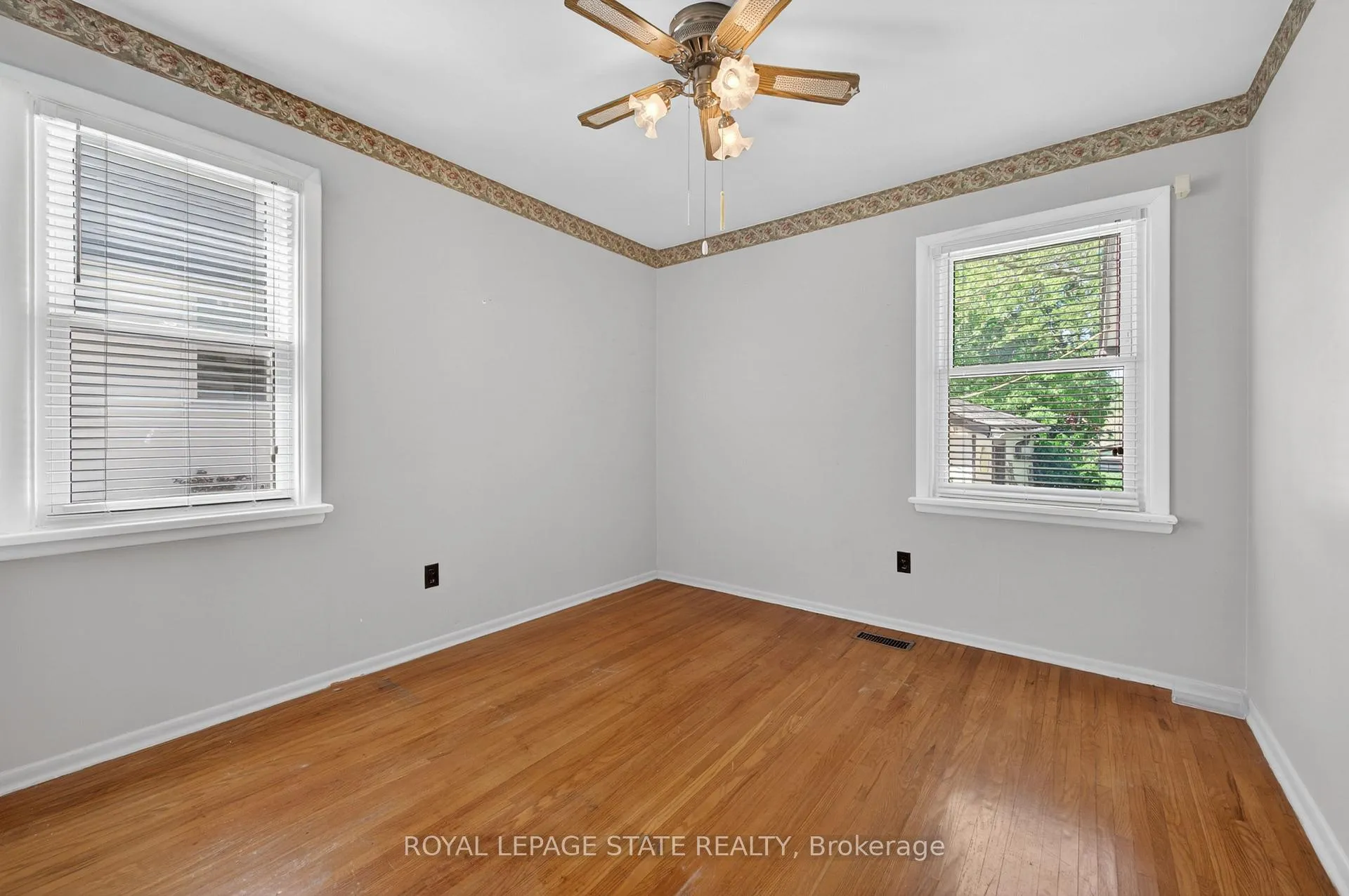 Photo 20 of 16 Brodick Street, Hamilton, Ainslie Wood — HOMEH