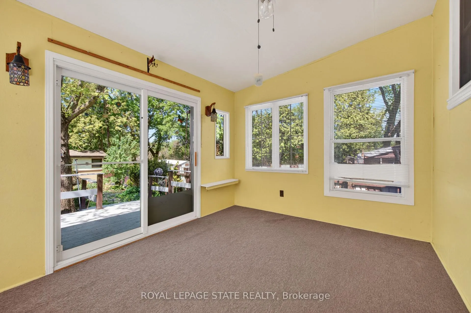 Photo 38 of 16 Brodick Street, Hamilton, Ainslie Wood — HOMEH