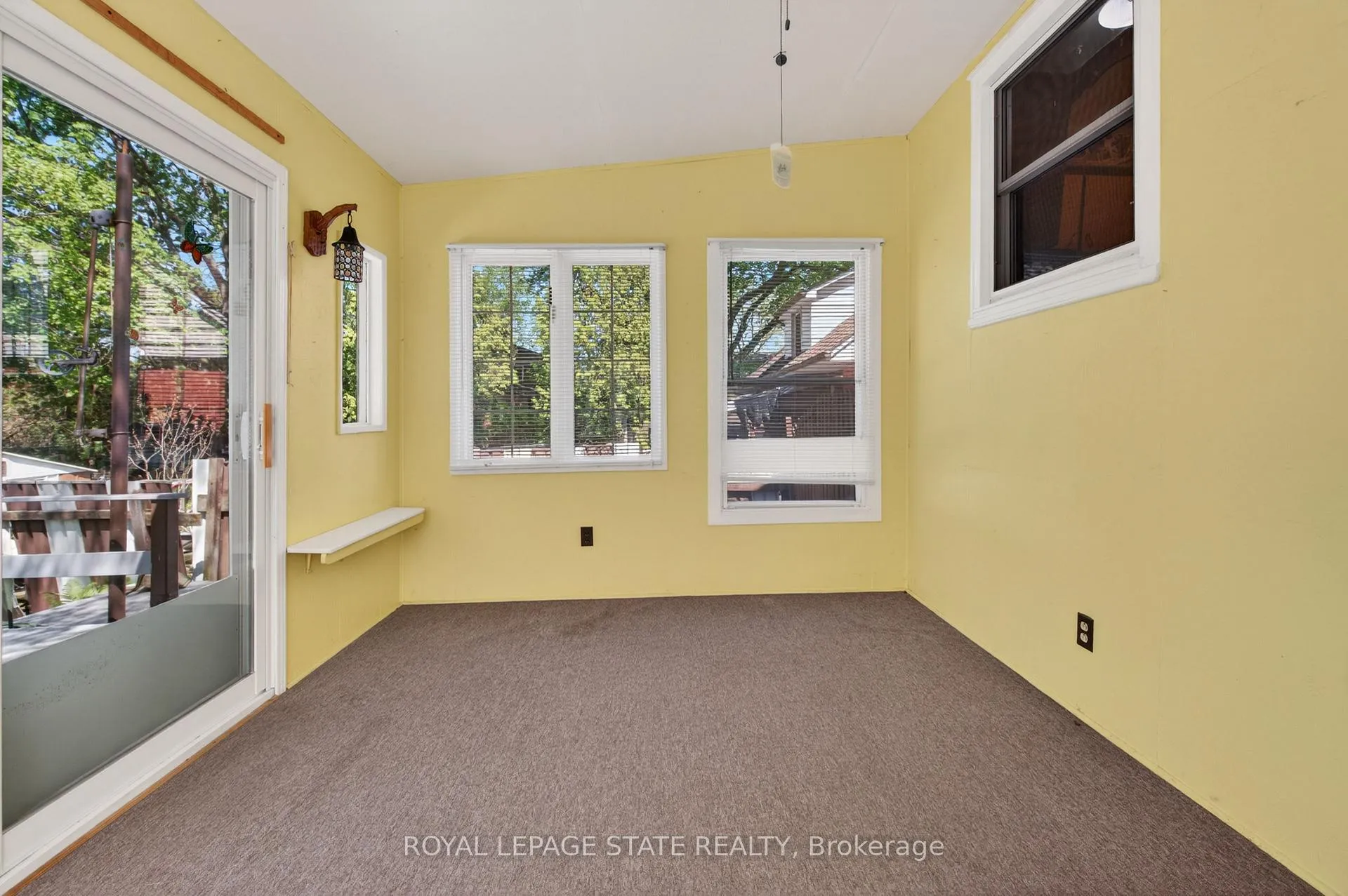 Photo 39 of 16 Brodick Street, Hamilton, Ainslie Wood — HOMEH