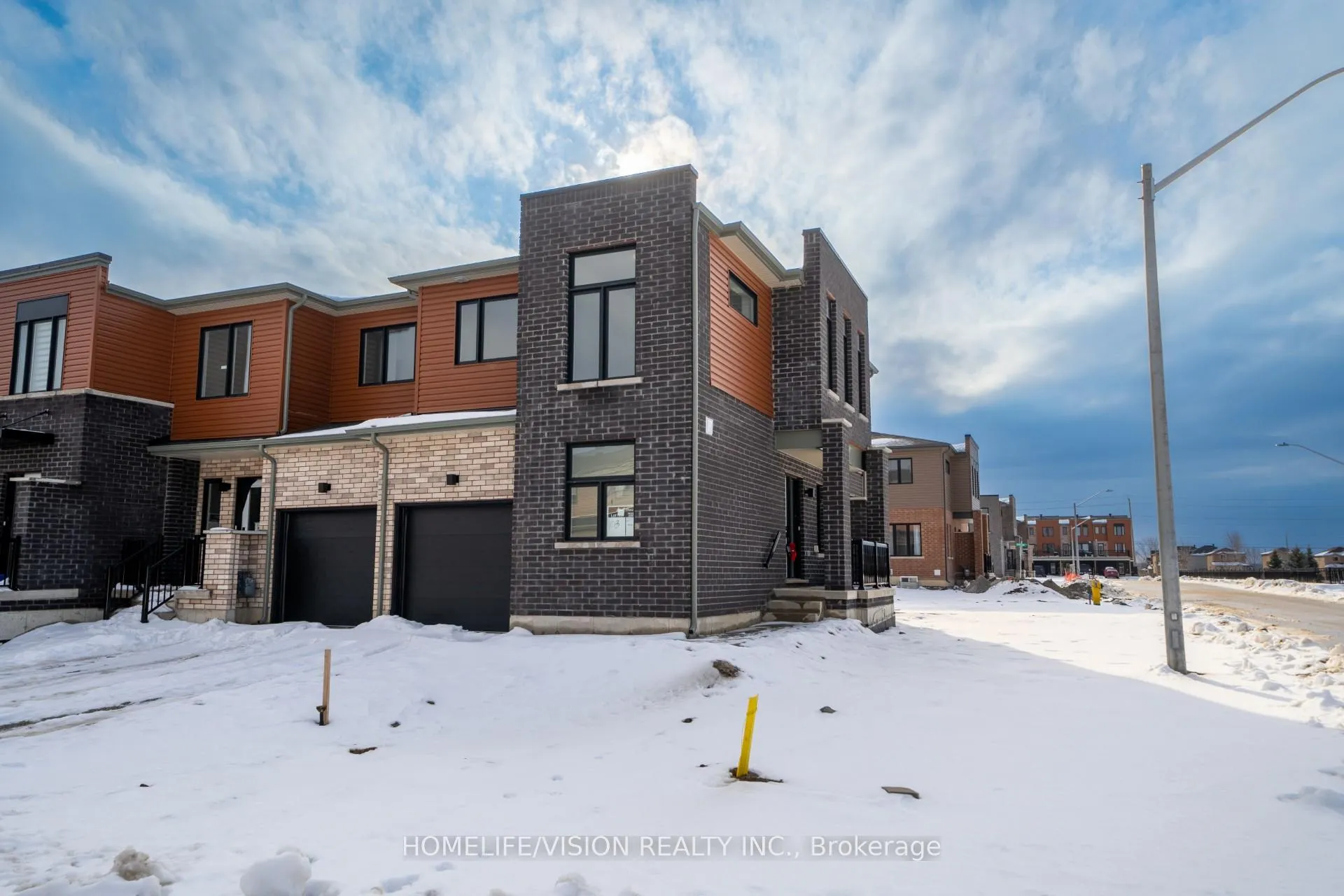 Photo 1 of 21 Haven Lane, Barrie, Painswick South — HOMEH