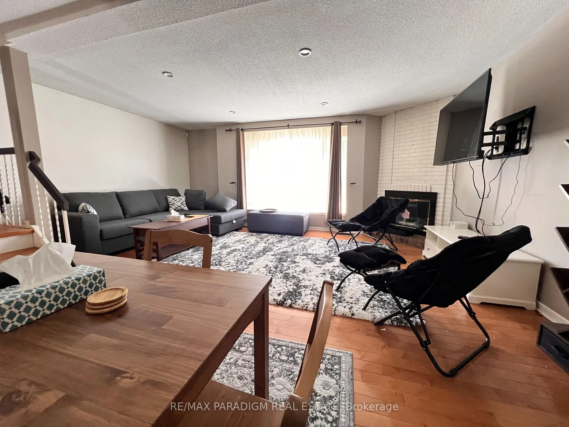 Photo 5 of 132 Maple Branch Path, Etobicoke, Kingsview Village-The Westway — HOMEH
