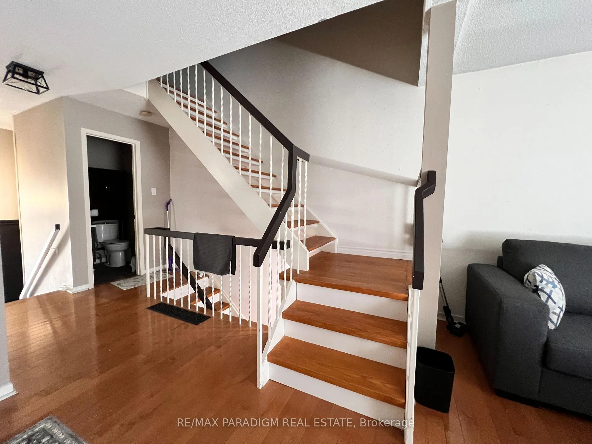 Photo 9 of 132 Maple Branch Path, Etobicoke, Kingsview Village-The Westway — HOMEH
