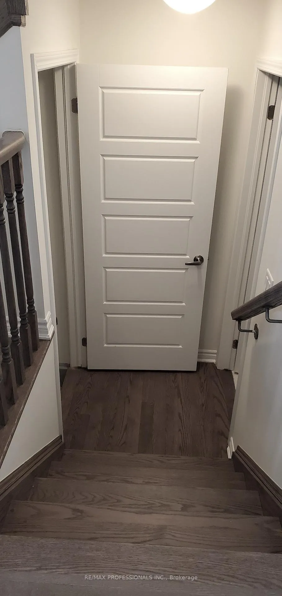 Photo 17 of 557 Queen Mary Drive, Brampton, Northwest Brampton — HOMEH