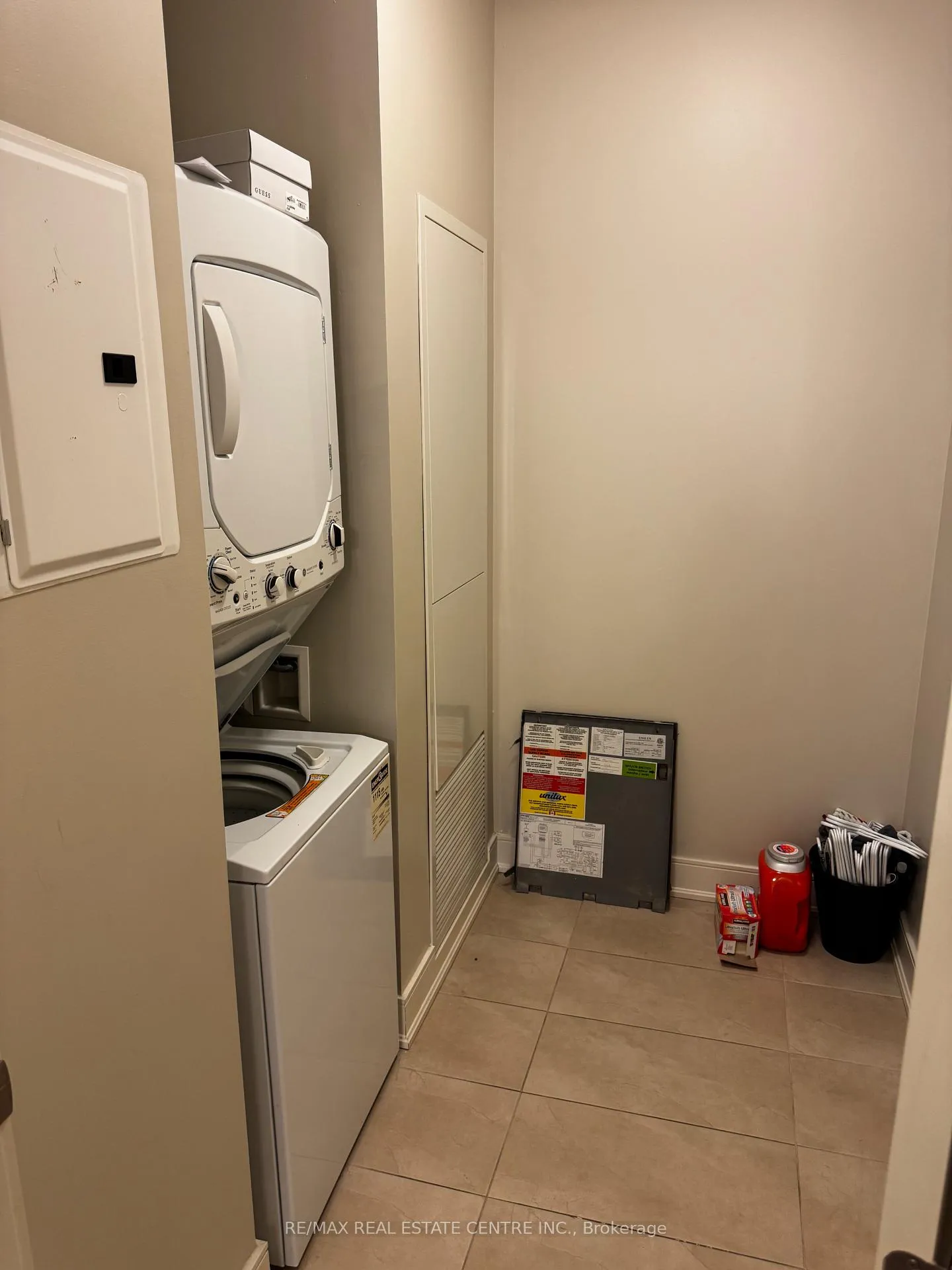 Photo 9 of Unit PH13, 150 Main Street W, Hamilton, Central — HOMEH