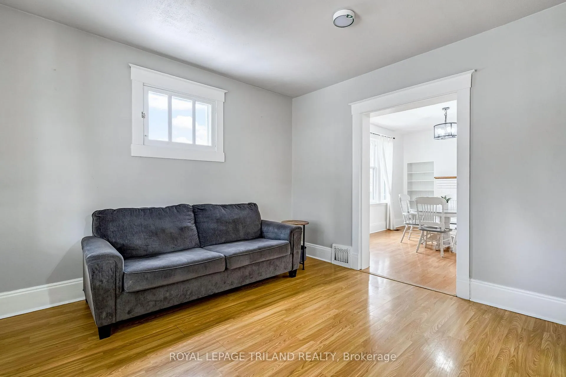Photo 9 of 72 Walnut Street, St. Thomas — HOMEH
