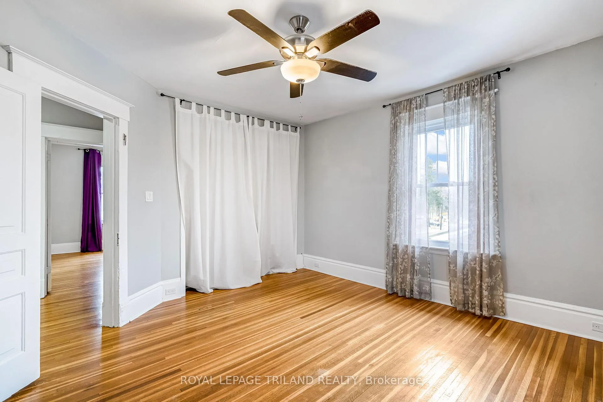 Photo 24 of 72 Walnut Street, St. Thomas — HOMEH
