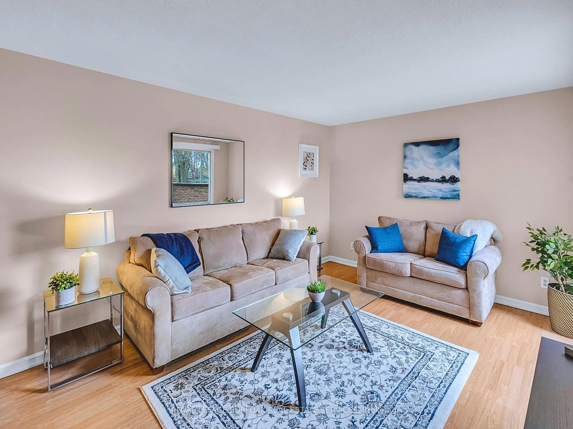 Photo 2 of Unit 3, 28 Underhill Crescent, Kitchener — HOMEH
