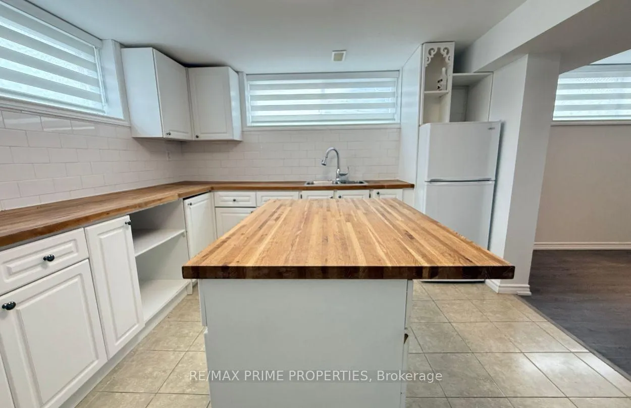 Photo 6 of Unit Basement, 680 Marksbury Road, Pickering, West Shore — HOMEH