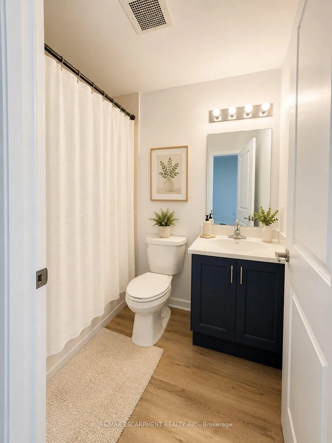 Photo 6 of Unit 503, 470 Dundas Street E, Hamilton, Waterdown — HOMEH